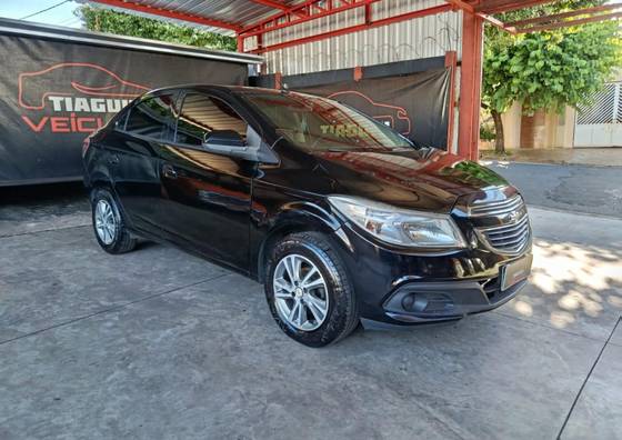 CHEVROLET PRISMA 1.0 MPFI LT 8V FLEX 4P MANUAL CHEVROLET PRISMA 1.0 MPFI LT 8V FLEX 4P MANUAL